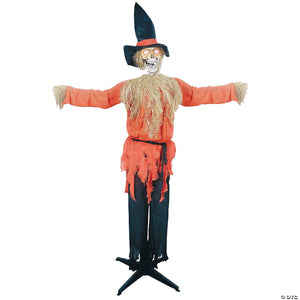 Standing scarecrow w moving he