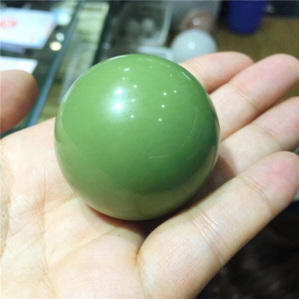 Crystal Healing~1pcs Natural Stones Luminous Stone Ball Raw Gemstone Glow In The Dark Stone Crystal Rough Stone Healing Specimen Minerals
