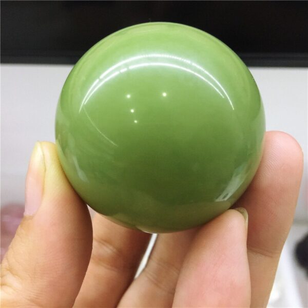 Crystal Healing~1pcs Natural Stones Luminous Stone Ball Raw Gemstone Glow In The Dark Stone Crystal Rough Stone Healing Specimen Minerals