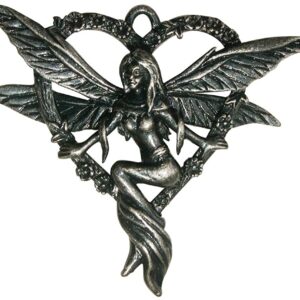 Enchanted Jewelry Greenwood's Elf Heart for Happiness & Love Pendant Talisman Amulet