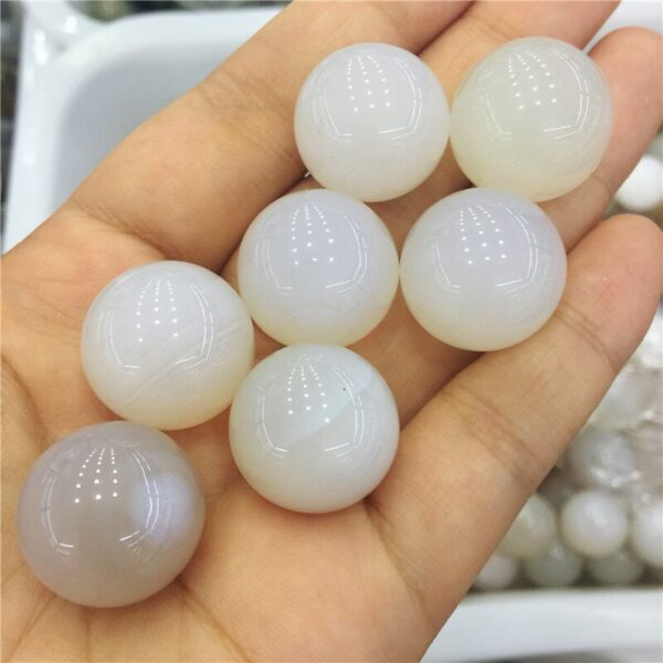 Crystal Healing~Beautiful Agate Ball Light grey Rice white handmade Crystal Sphere Gemstone  Massager ball for decoration  stone healing 20mm