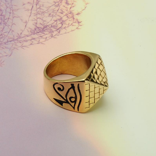 Men' Punk Egyptian Pyramid Ring Fashion Hip hop Jewelry The Eye of Horus Rings