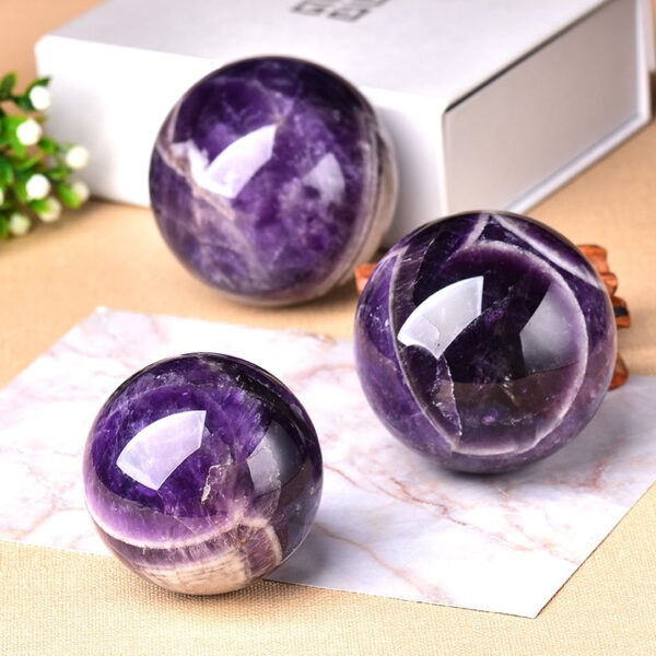 Natural Dream Amethyst Ball Polished Globe Massaging Ball Reiki Healing