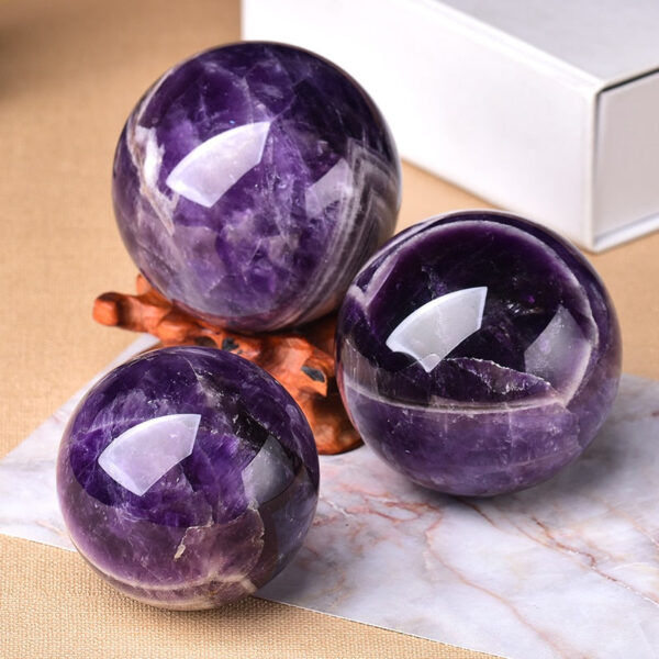 Natural Dream Amethyst Ball Polished Globe Massaging Ball Reiki Healing