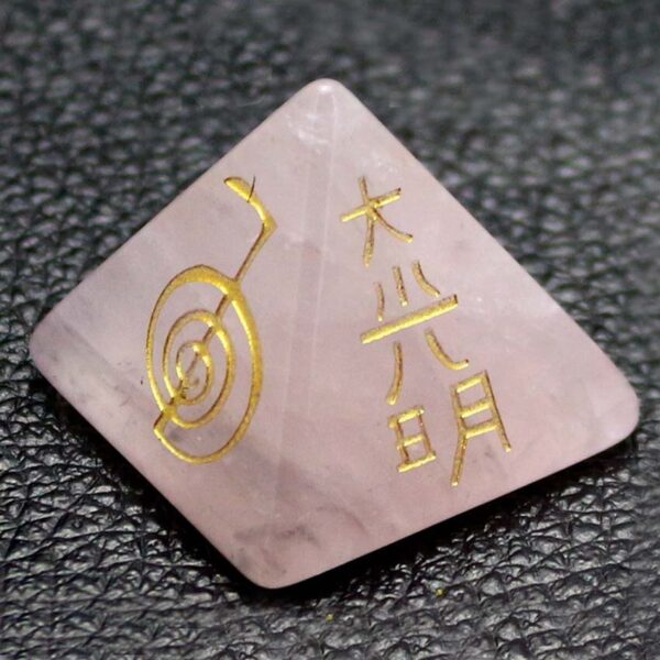 Natural Gnergy Gemstone~ Natural Stone Healing Crystal Quartz Carve Rune Pendant Pyramid Pendulum Reiki Energy Pendulos Therapy Healing Stone Jewelry