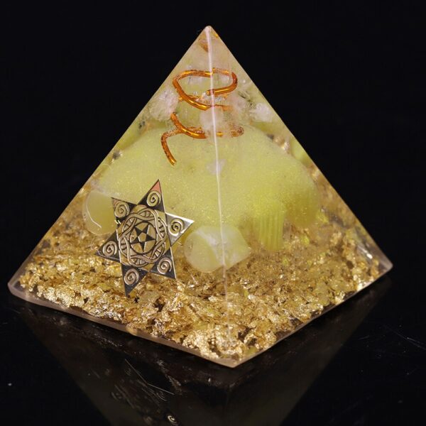 Reiki Pyramid~Orgonite Pyramid 5Cm Symbolizes The Lucky Yellow Crystal Pyramid Energy Converter To Gather Wealth And Prosperity Resin Decor