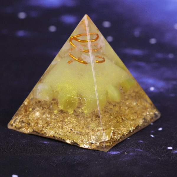 Reiki Pyramid~Orgonite Pyramid 5Cm Symbolizes The Lucky Yellow Crystal Pyramid Energy Converter To Gather Wealth And Prosperity Resin Decor