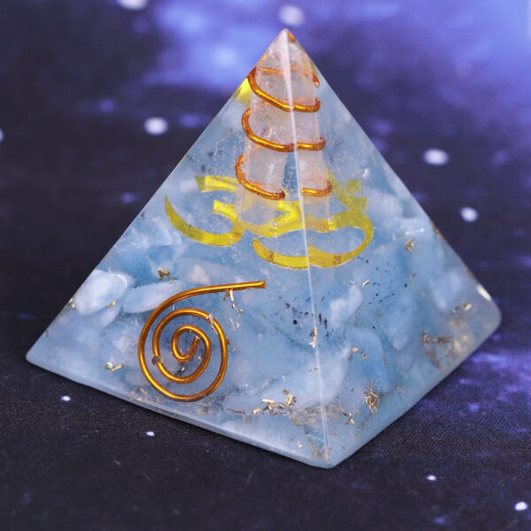 Reiki Pyramid~Orgonite Pyramid Natural stone Yoga Energy Decoration Crystal Pyramid Magic Reiki Ceremony Resin Decorative Craft Jewelry Gift