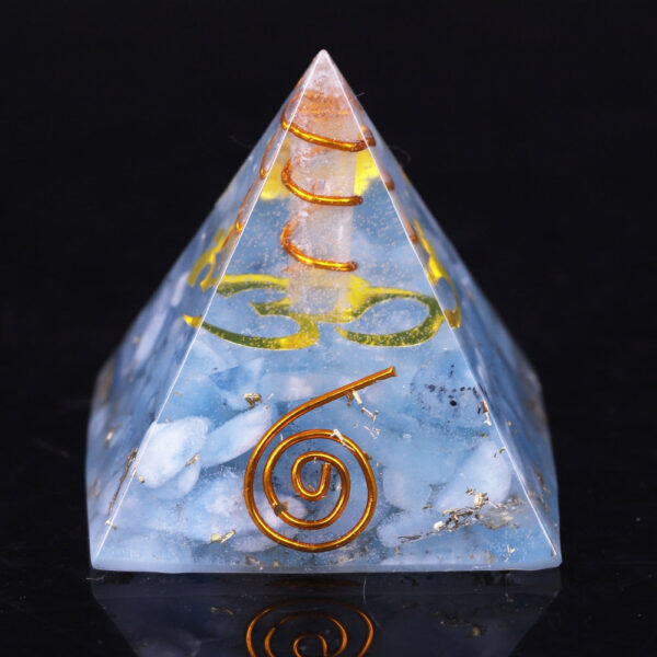 Reiki Pyramid~Orgonite Pyramid Natural stone Yoga Energy Decoration Crystal Pyramid Magic Reiki Ceremony Resin Decorative Craft Jewelry Gift
