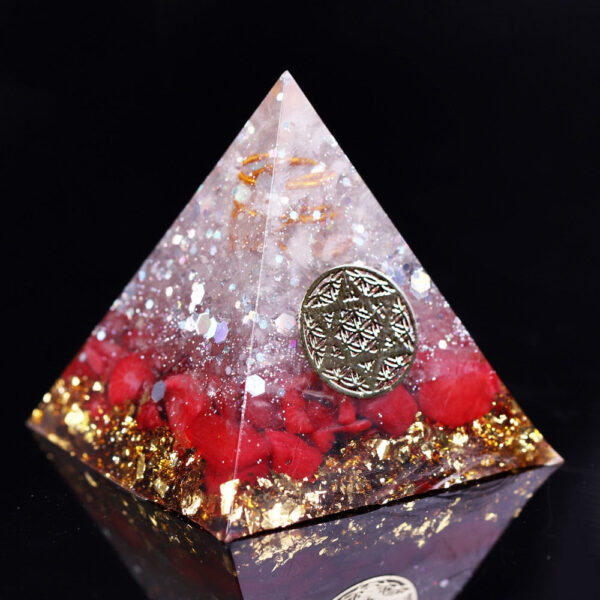 Reiki Pyramid~Reiki Orgonite Red Coral Stone Energy Crystal Rune Pyramid Family Office Home Transfer Decoration Chakra Jewelry Pyramid