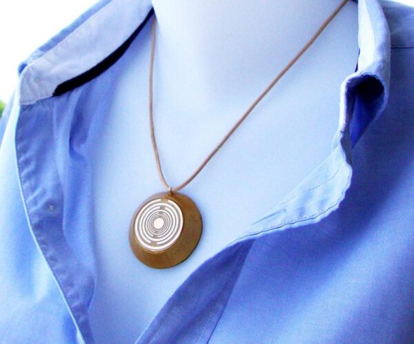 Orgone orgonite® all-powerful golden pendant, power of gold, 2 gold plated (24K) MWO Lakhovsky antenna, protection, EMF block, prosperity