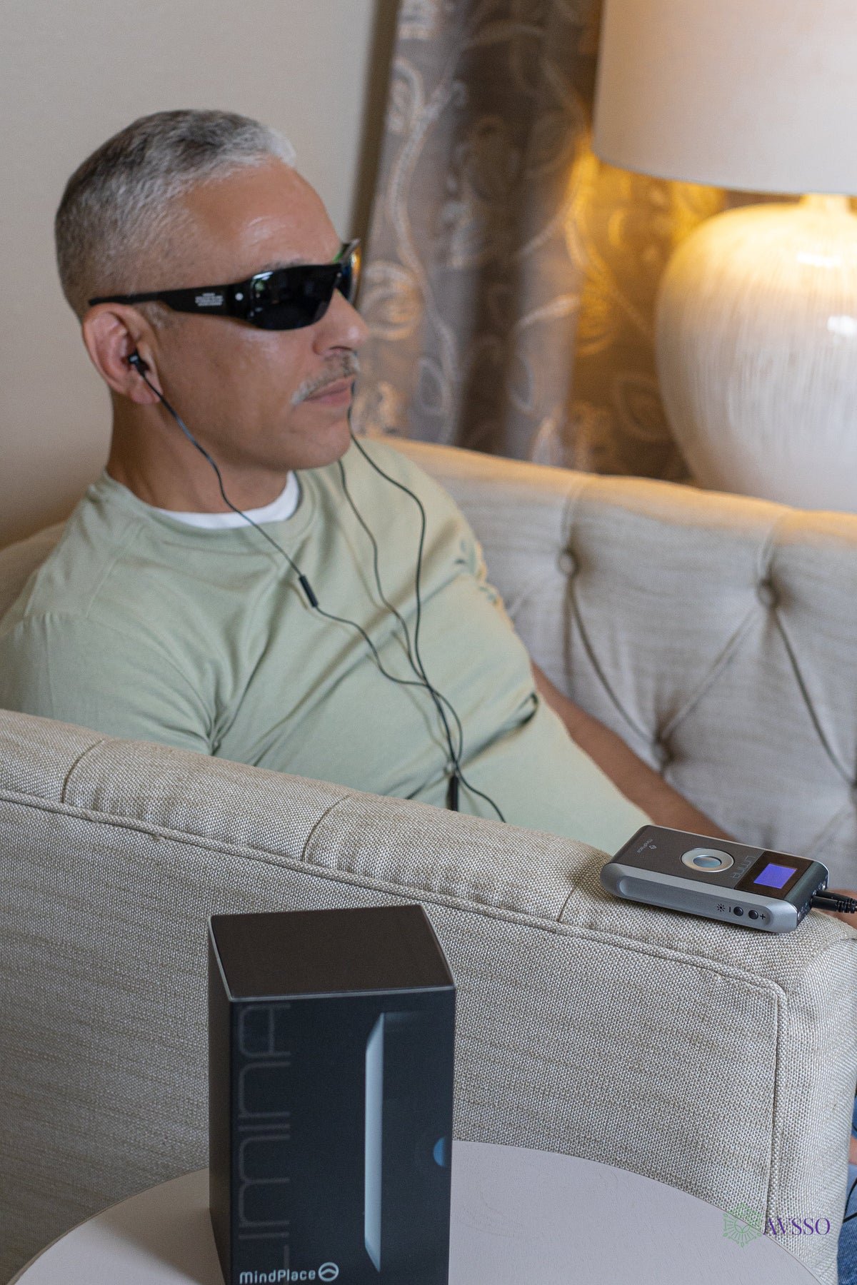 MindPlace Limina audio-visual stimulation session for deep meditation and stress relief